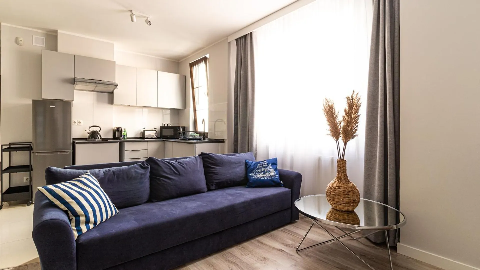 Sopot Baltic Beachside Suites شقة
